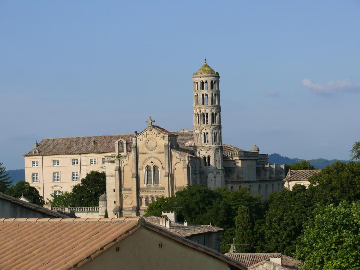 Tresor Apartment Uzes Luaran gambar