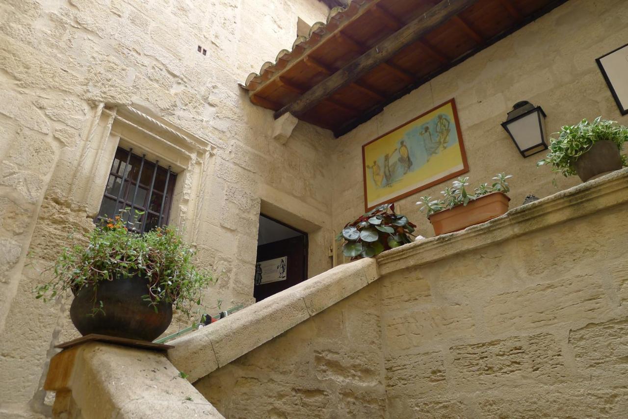 Tresor Apartment Uzes Luaran gambar
