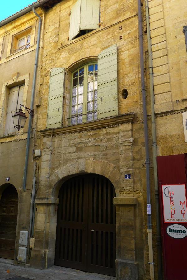 Tresor Apartment Uzes Luaran gambar